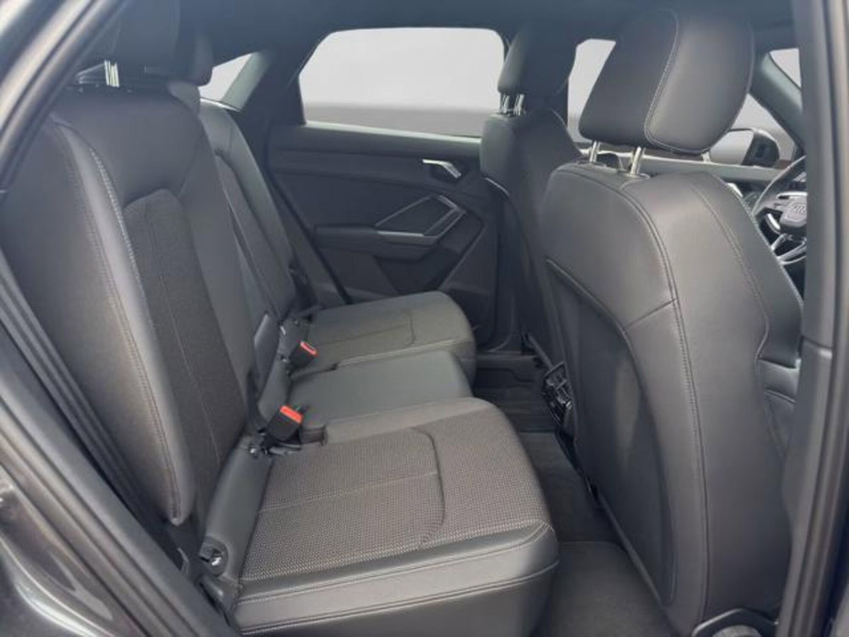 Audi Q3 Sportback 35 TFSI S line edition (10)