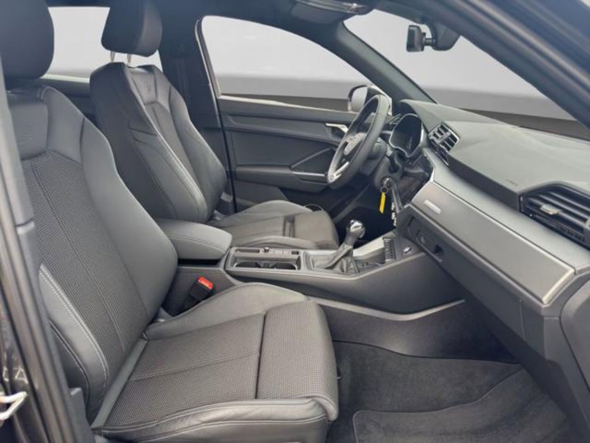 Audi Q3 Sportback 35 TFSI S line edition (9)
