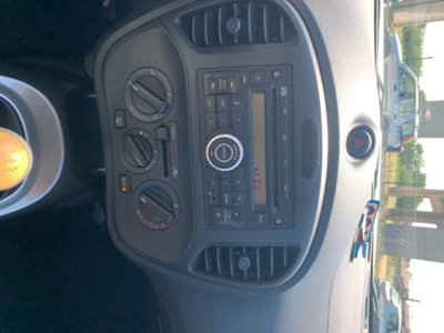 Nissan Juke 1.6 GPL Eco Visia (15)