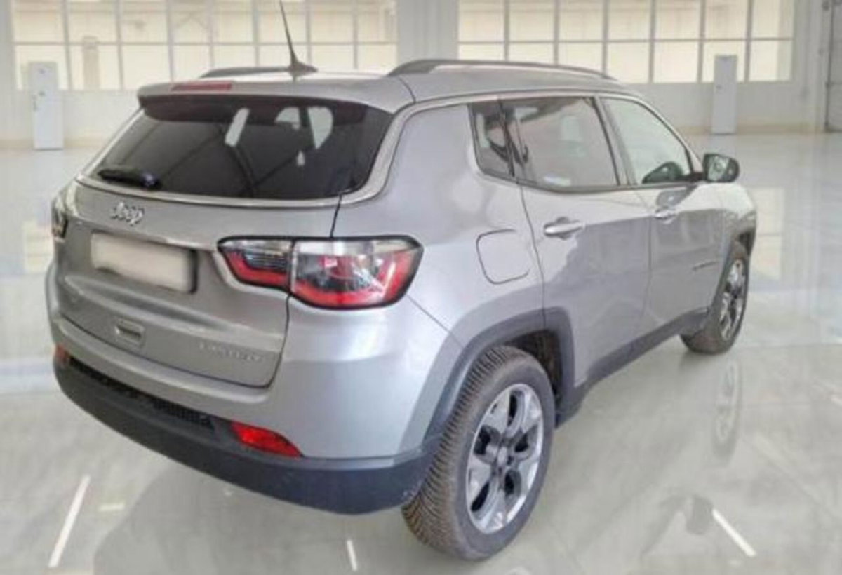 Jeep Compass 1.6 Multijet II 2WD Limited (3)