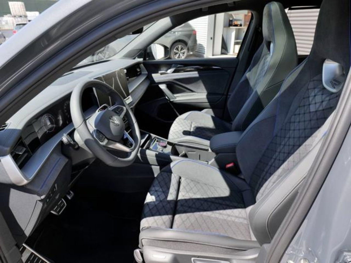 Volkswagen Tayron 2.0 tdi R-Line 4motion 193cv dsg (5)