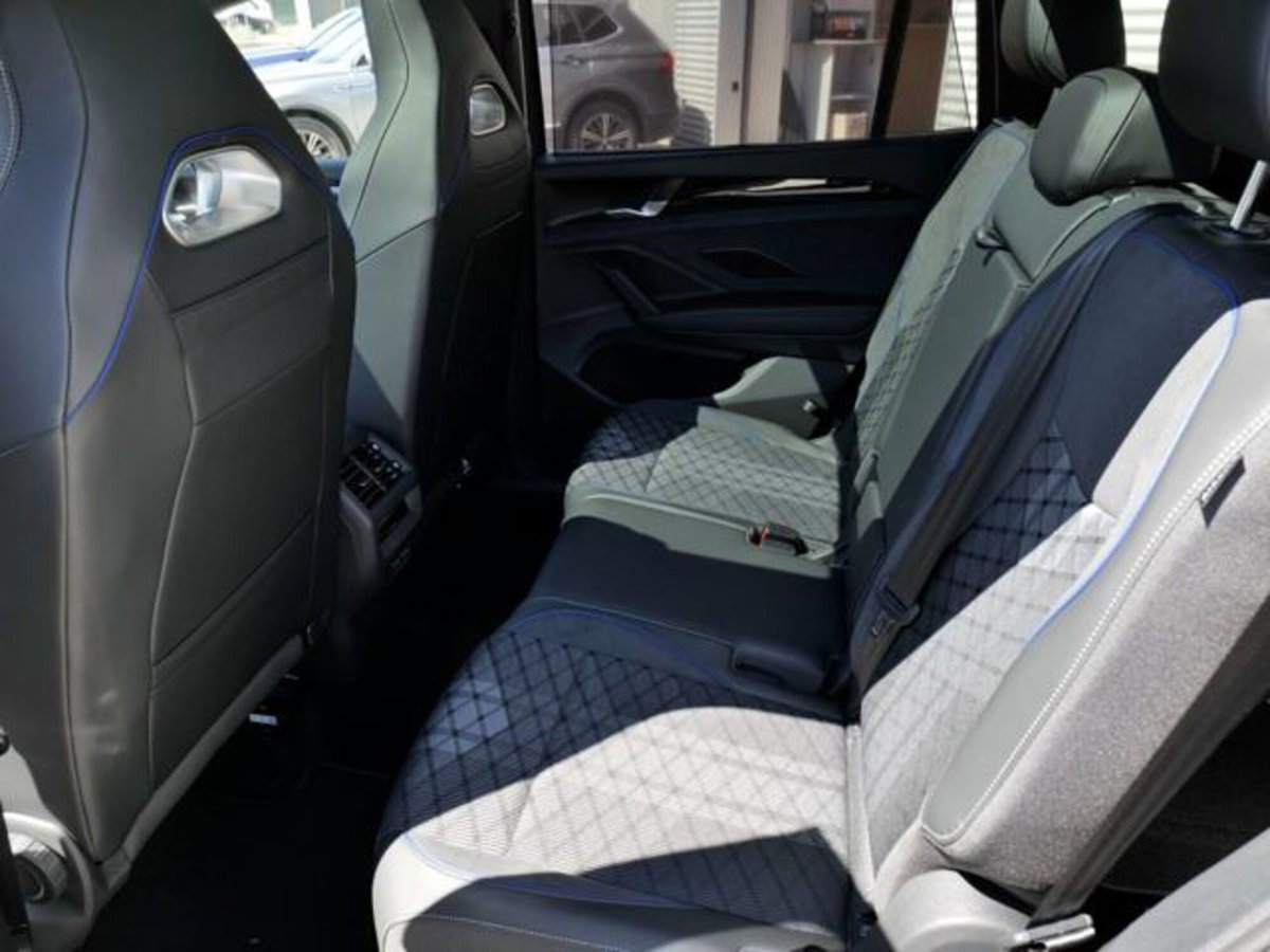 Volkswagen Tayron 2.0 tdi R-Line 4motion 193cv dsg (7)