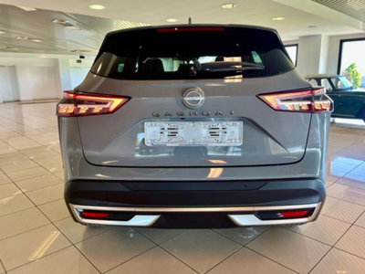 Nissan Qashqai 1.3 mhev Tekna 4wd 158cv xtronic (5)