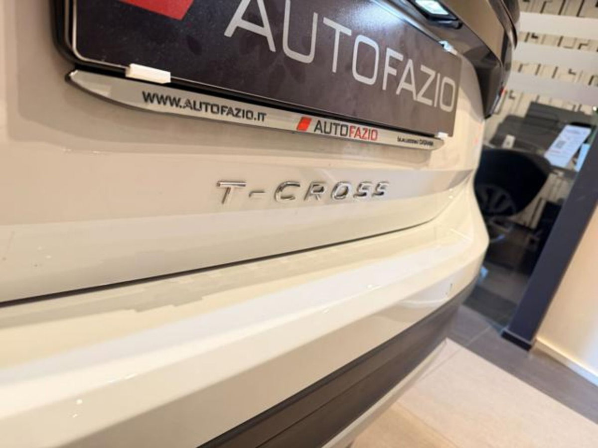 Volkswagen T-Cross 1.0 TSI 110 CV DSG Style (10)