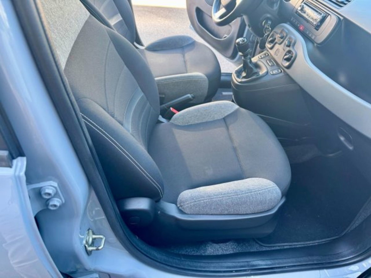 Fiat Panda 1.0 firefly hybrid s&s 70cv 5p.ti (11)