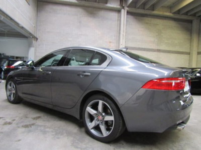 Jaguar XE 2.0 D Turbo 180 CV AWD aut. Prestige (7)
