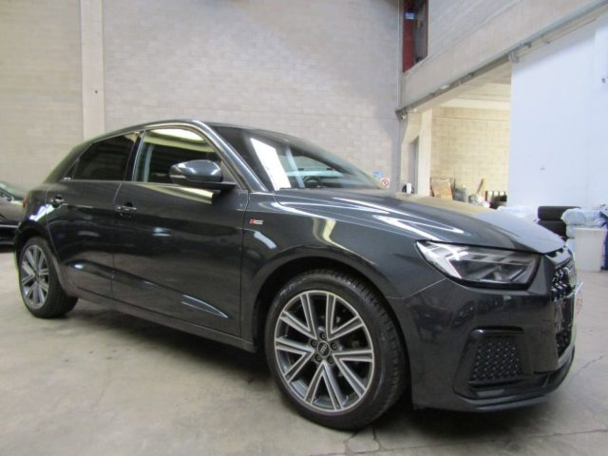 Audi A1 Sportback Sportback 25 1.0 tfsi Business (3)