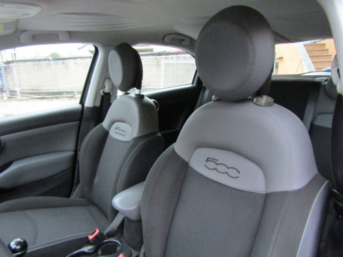 Fiat 500X 1.6 MultiJet 120 CV Pop Star (9)