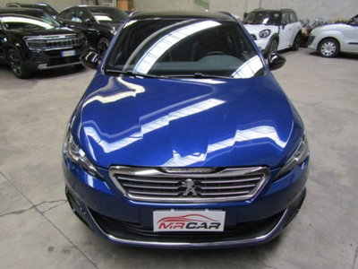 Peugeot 308 SW BlueHDi 180 S&S EAT6 GT (2)
