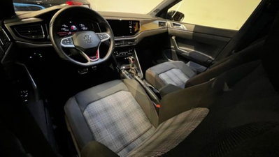 Volkswagen Polo 2.0 tsi GTI dsg (14)