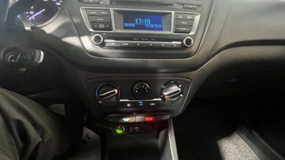 Hyundai i20 1.2 84 CV 5 porte Econext Comfort (14)