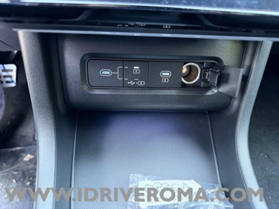 Hyundai Tucson 1.6 hev Xtech 2wd 239cv auto (14)