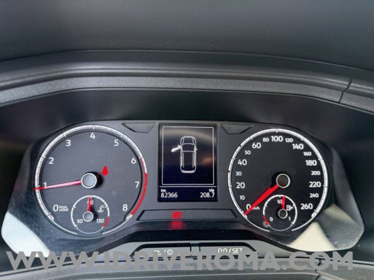 Volkswagen T-Cross 1.0 TSI Urban BMT (15)