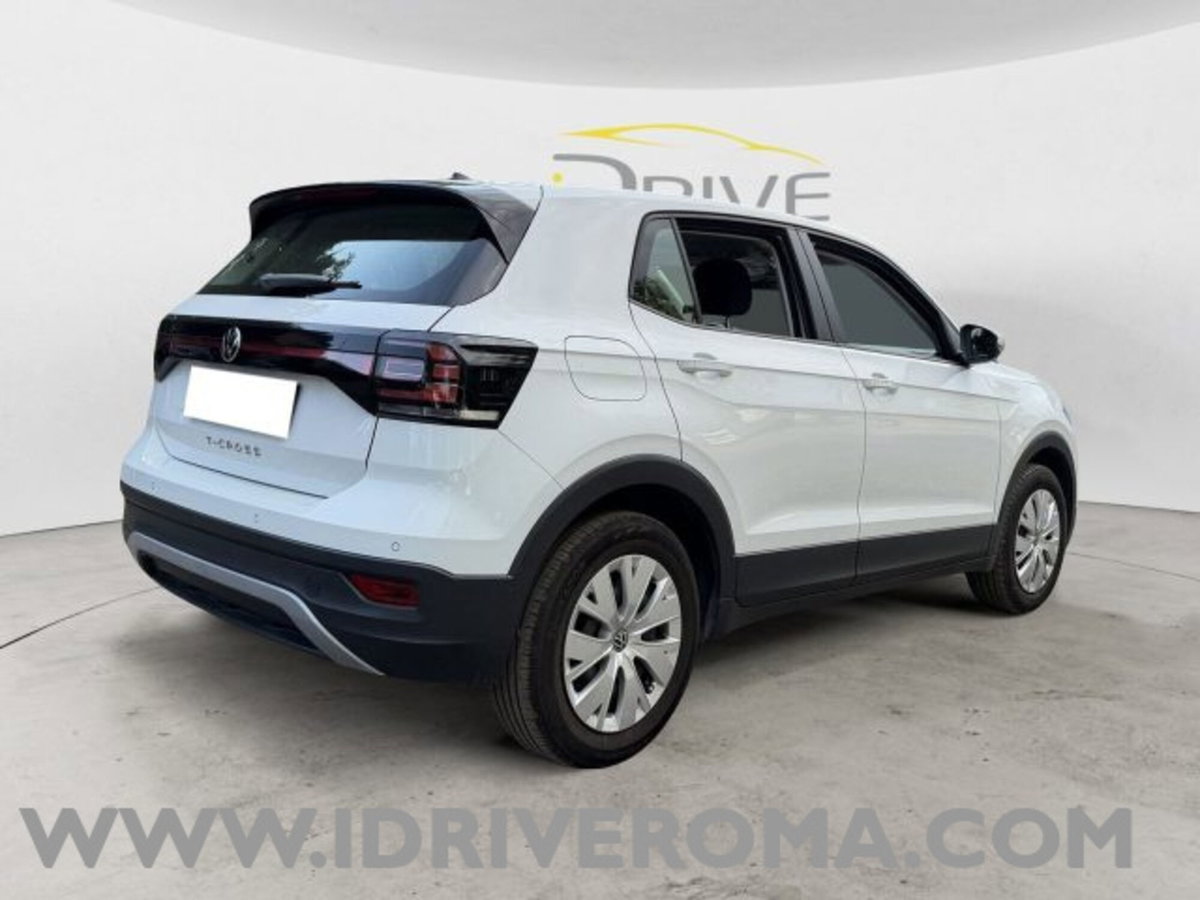 Volkswagen T-Cross 1.0 TSI Urban BMT (5)