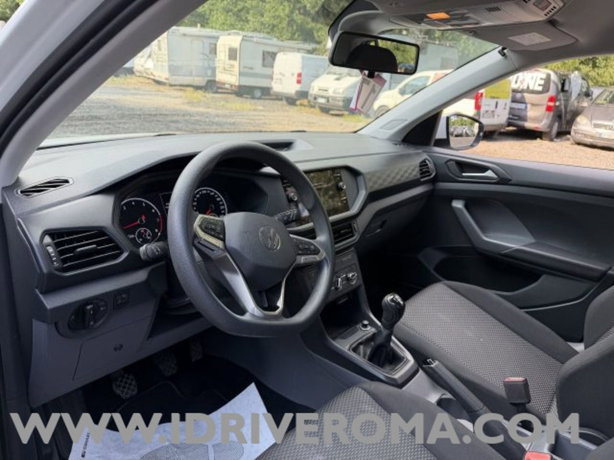 Volkswagen T-Cross 1.0 TSI Urban BMT (9)