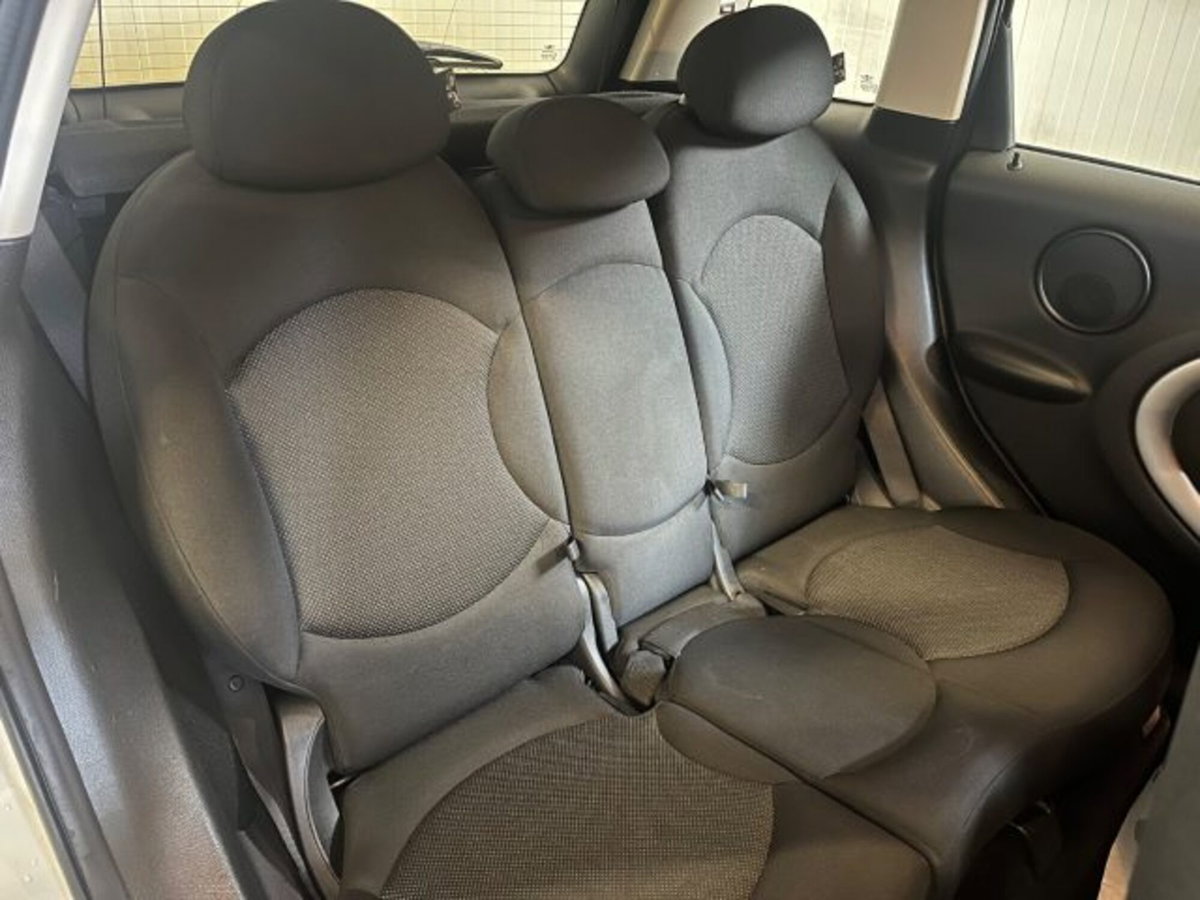 MINI Mini Countryman 1.6 Cooper Countryman (19)