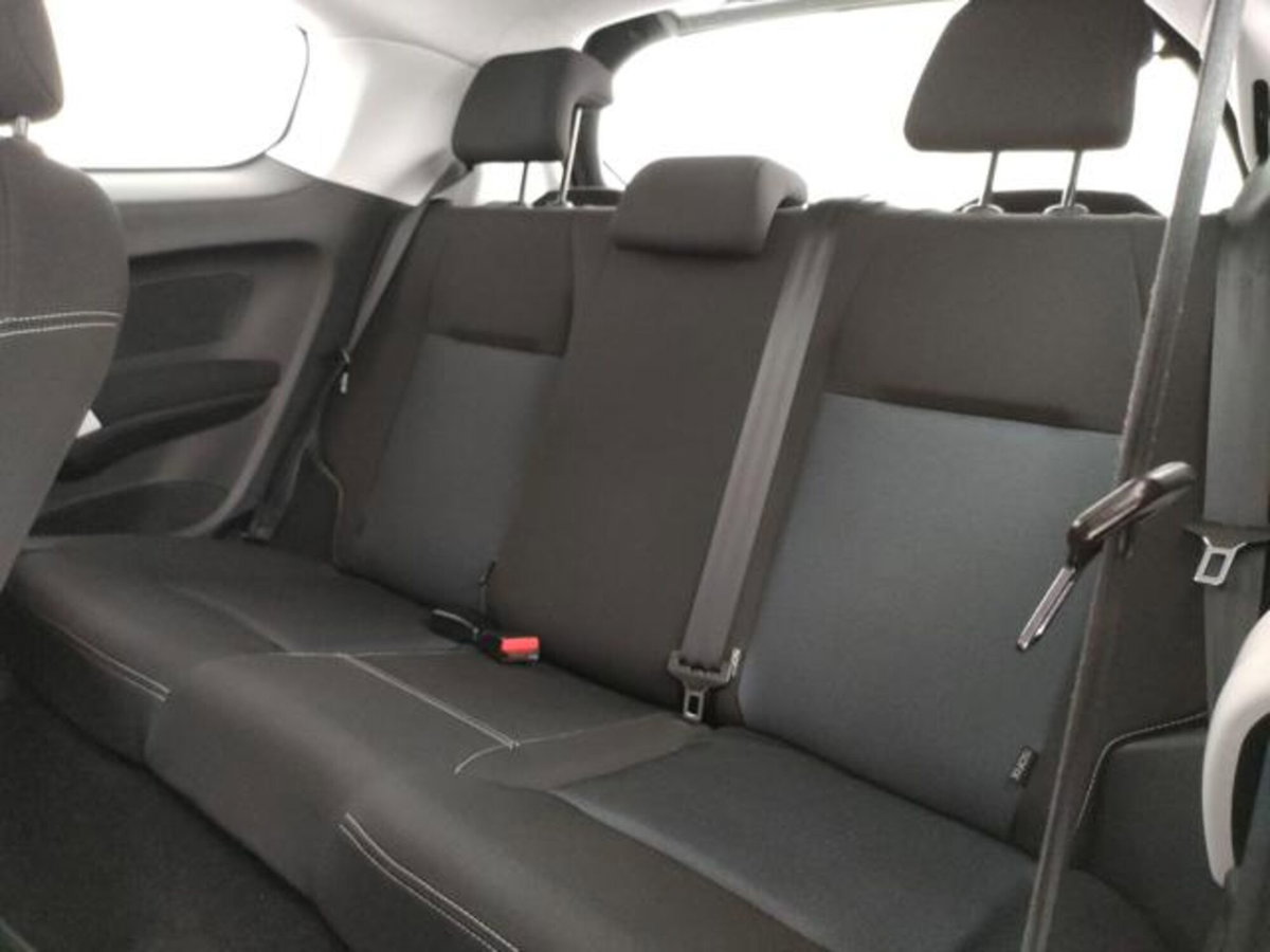 Peugeot 208 68 3 porte Active (12)