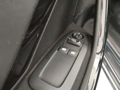 Peugeot 208 68 5 porte Active (14)