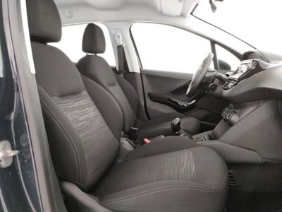 Peugeot 208 68 5 porte Active (7)