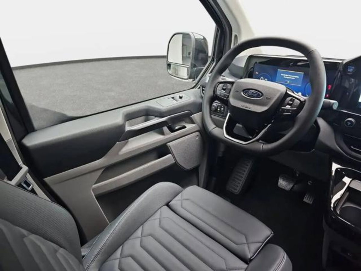 Ford Tourneo Custom 320 2.0 ecoblue 170cv Titanium X L2H1 AWD A8 (2)