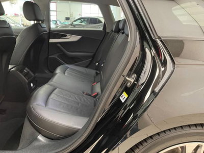 Audi A4 Avant 2.0 TDI 150 CV Sport (14)