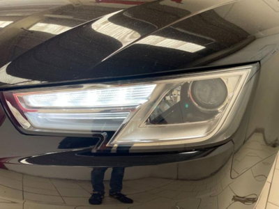 Audi A4 Avant 2.0 TDI 150 CV Sport (8)