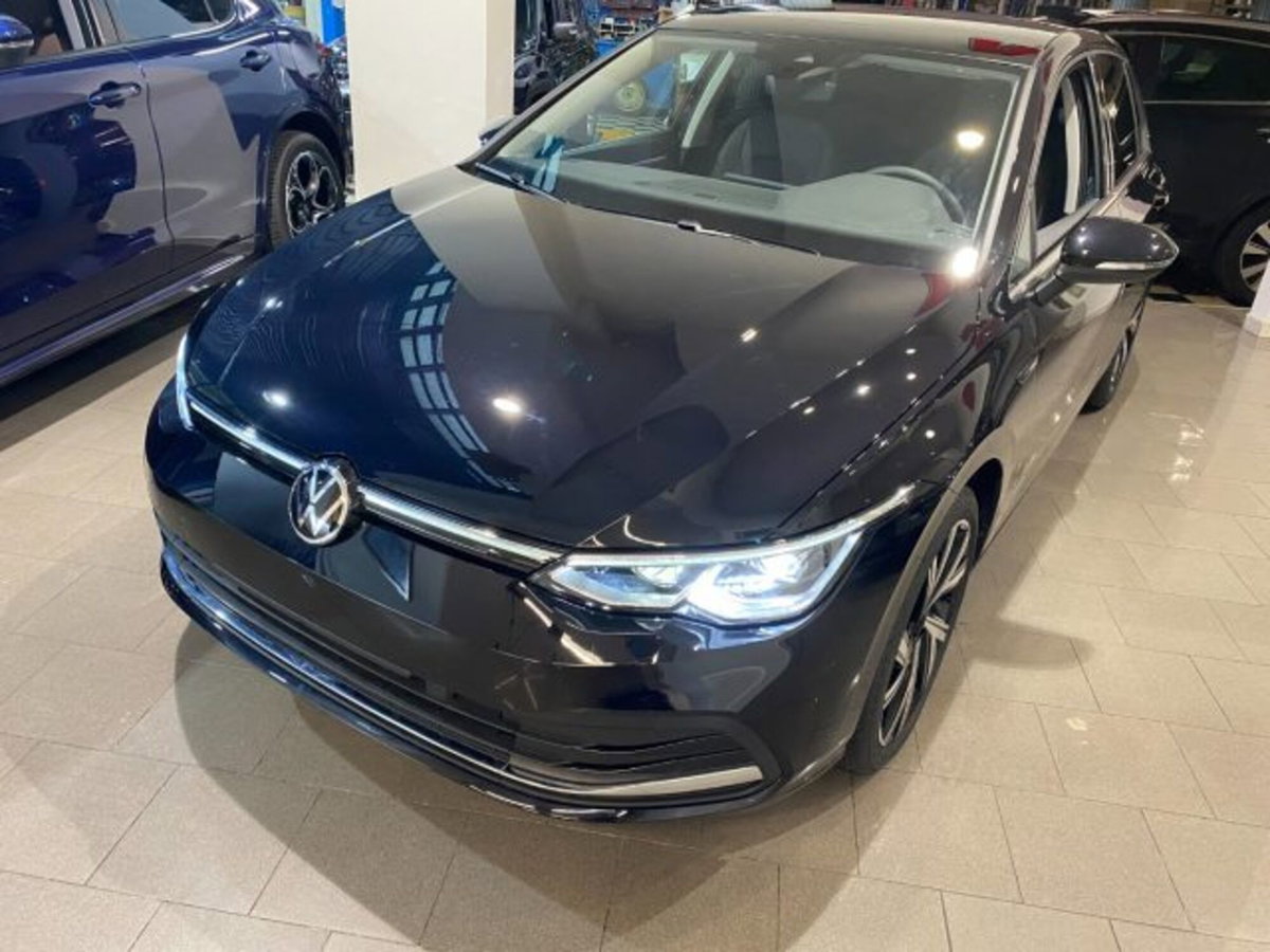 Volkswagen Golf 1.5 eTSI 150 CV EVO ACT DSG Style (2)