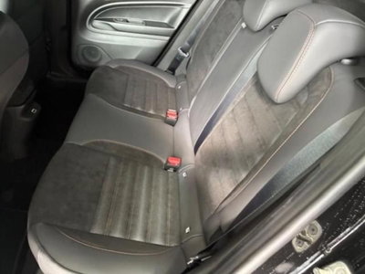Alfa Romeo Junior 1.2 ibrida Q4 Intensa 145cv edct6 (7)