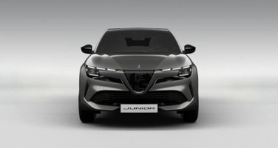 Alfa Romeo Junior 1.2 ibrida Q4 Intensa 145cv edct6 (2)