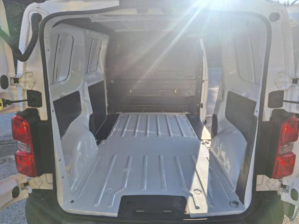 Citroen Jumpy Furgone 1.5 BlueHDi 100 S&S PL-TN Furgone M Club (2)