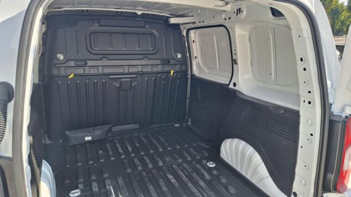 Peugeot Partner Furgone BlueHDi 100 PC Furgone Premium (10)