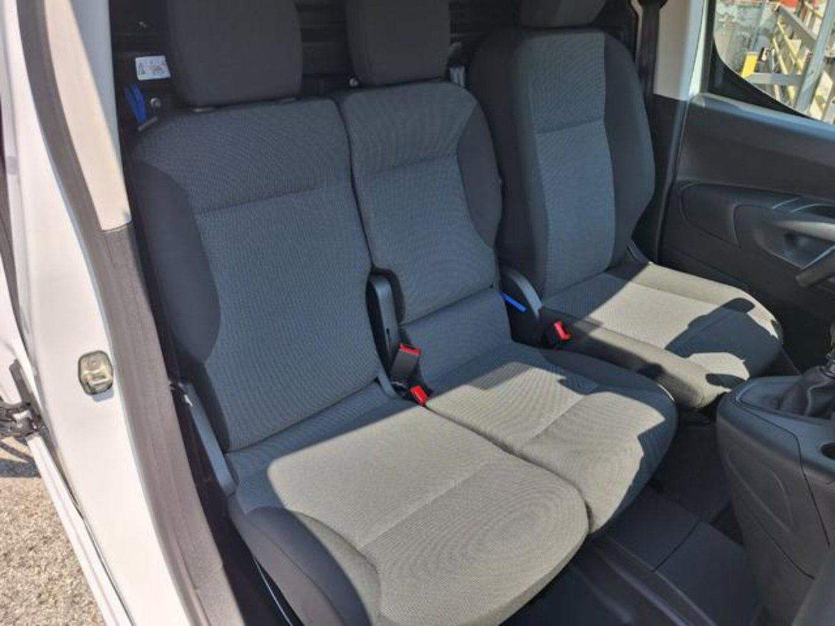 Peugeot Partner Furgone BlueHDi 100 PC Furgone Premium (4)