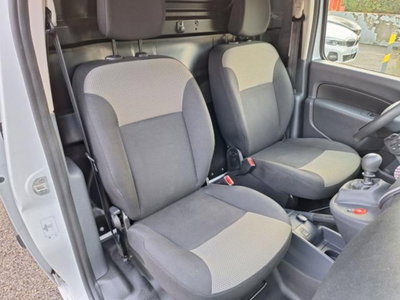 Renault Kangoo Blue dCi 95CV Express Maxi Combi Ice Plus (9)