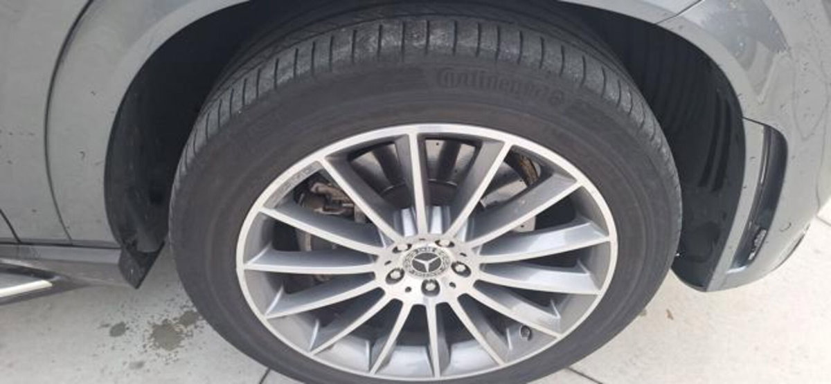 Mercedes-Benz GLE SUV 300 d 4Matic Premium Plus (5)