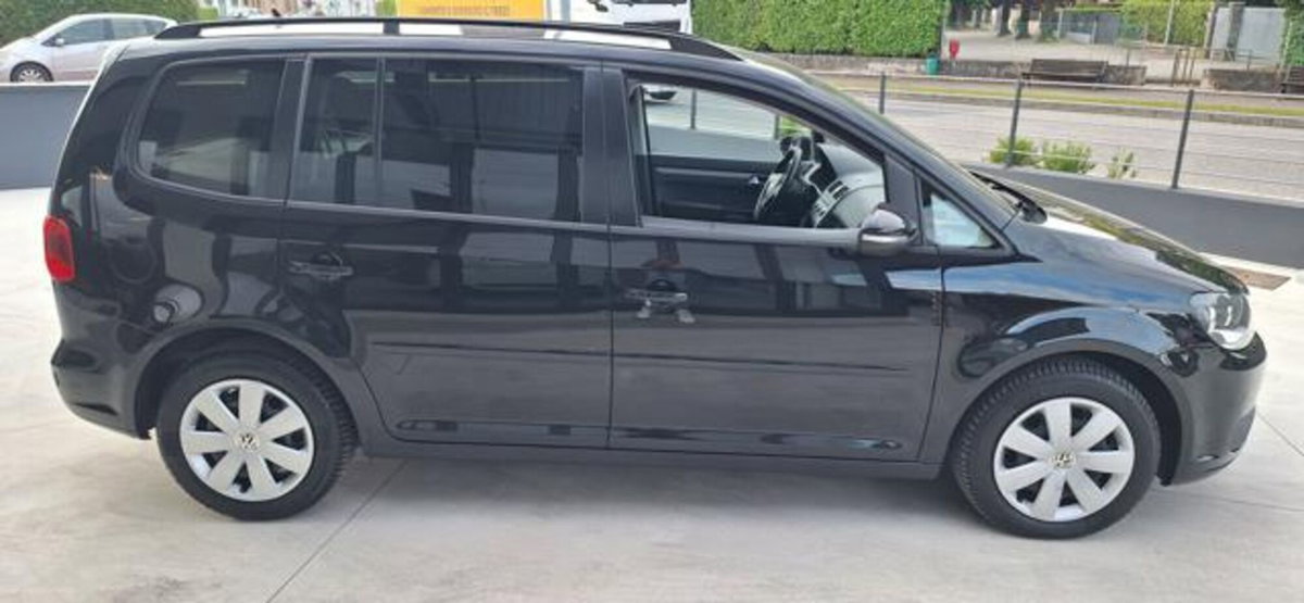 Volkswagen Touran 1.6 TDI DPF Comfortline BMT (9)
