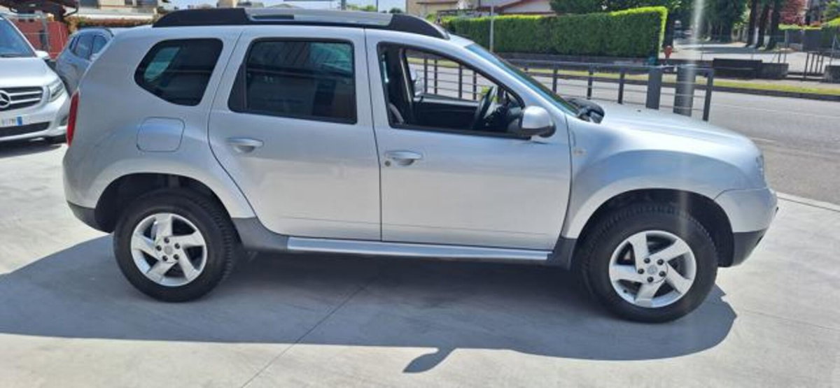 Dacia Duster 1.5 dCi 110CV 4x2 Lauréate (7)