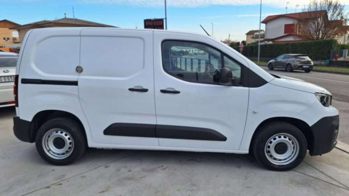 Peugeot Partner Furgone BlueHDi 100 PC 1000Kg Furgone Premium (7)