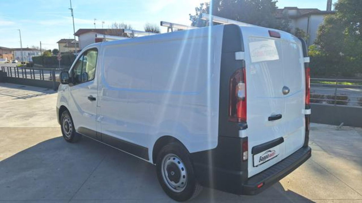 Renault Trafic Furgone T27 1.6 dCi 120CV PC-TN Furgone Ice (13)