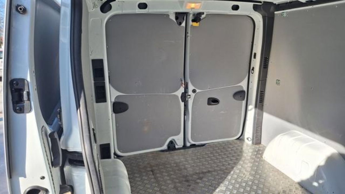 Renault Trafic Furgone T27 1.6 dCi 120CV PC-TN Furgone Ice (14)