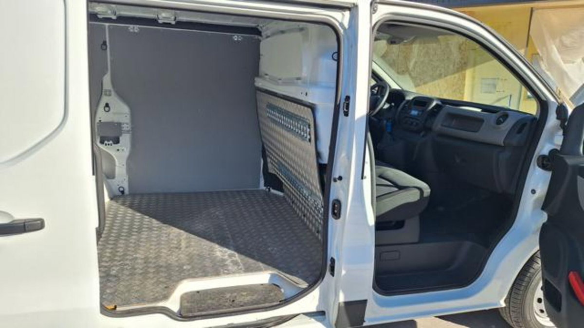 Renault Trafic Furgone T27 1.6 dCi 120CV PC-TN Furgone Ice (20)