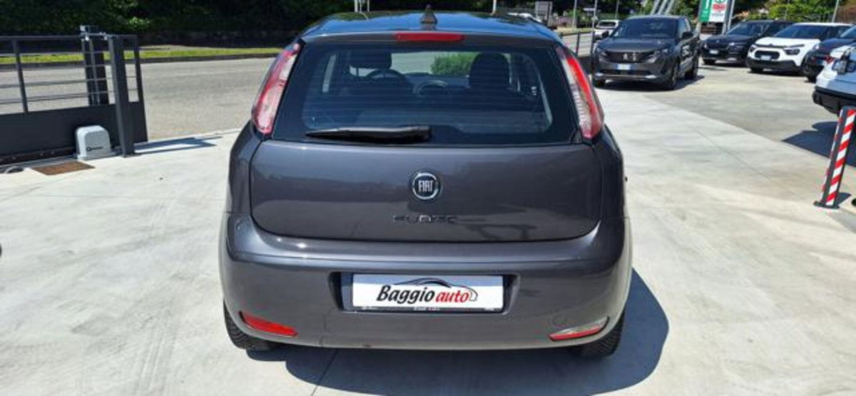 Fiat Punto 1.4 S&S 8V 3 porte Street (15)