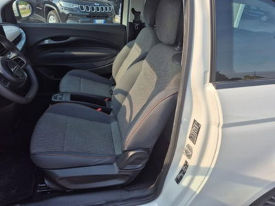 Fiat 500e Icon Berlina 42 kWh (10)