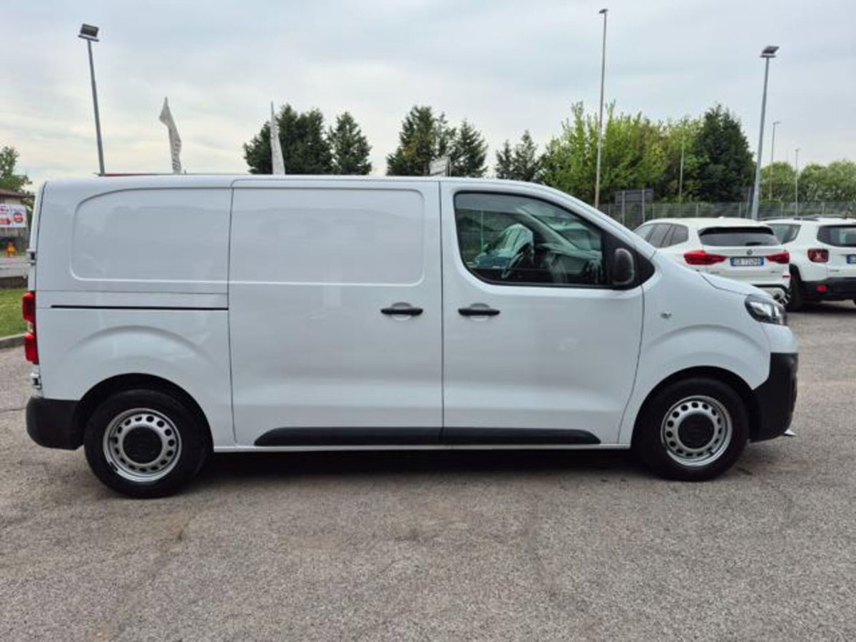 Opel Vivaro Furgone 1.5 Diesel 120CV S&S PL-TN M Furgone Enjoy (5)