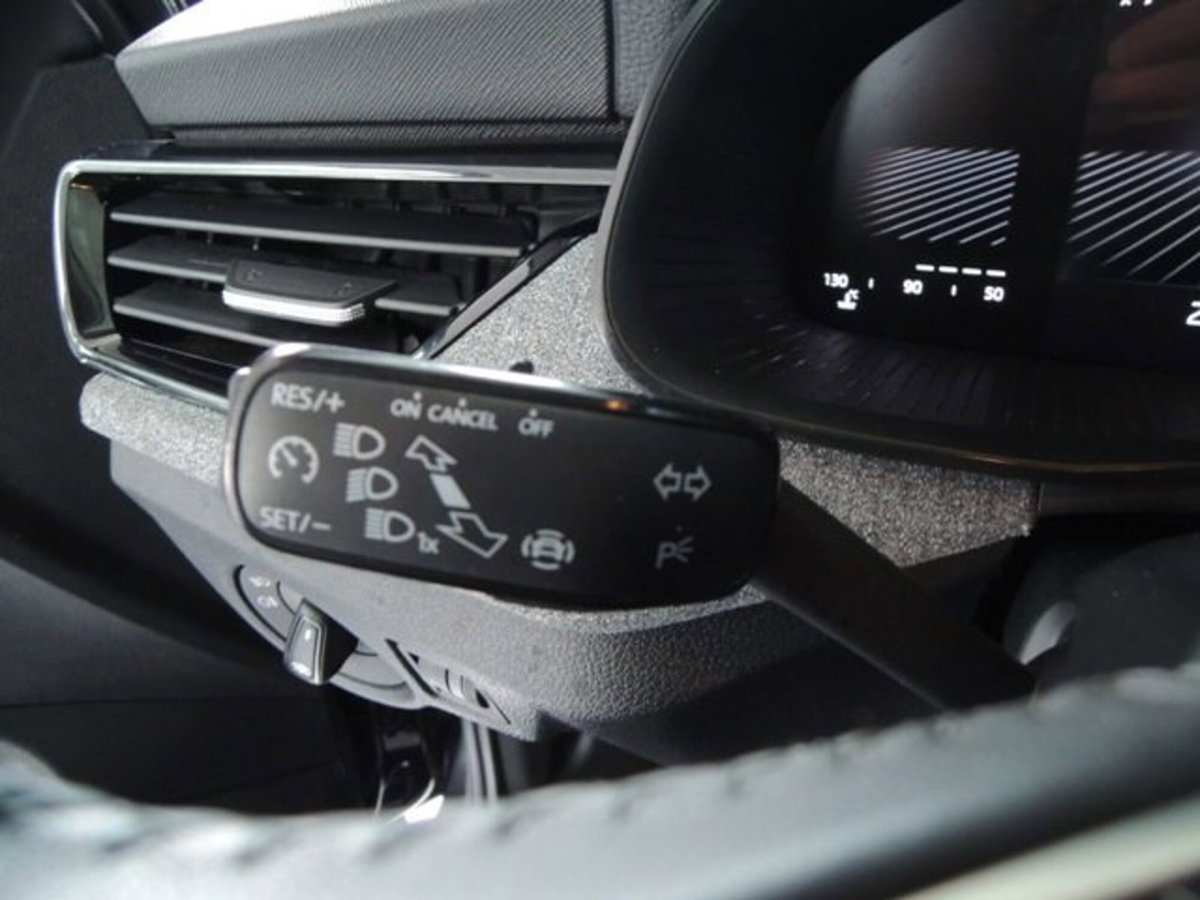 Skoda Kamiq 1.0 tsi Selection 95cv (11)