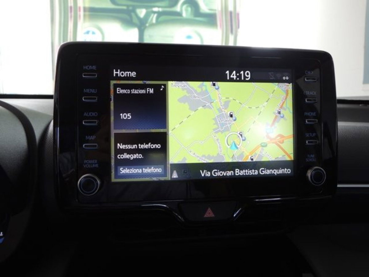 Toyota Yaris Cross 1.5h GR Sport Black Sky fwd 116cv e-cvt (12)