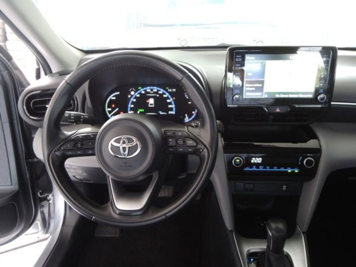 Toyota Yaris Cross 1.5h GR Sport Black Sky fwd 116cv e-cvt (7)