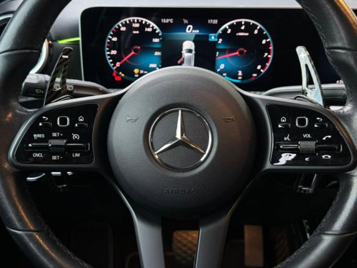 Mercedes-Benz Classe A 180 Business (10)