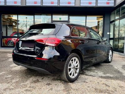 Mercedes-Benz Classe A 180 Business (4)