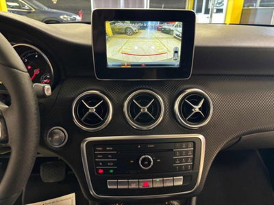 Mercedes-Benz Classe A 180 d Automatic Sport (10)