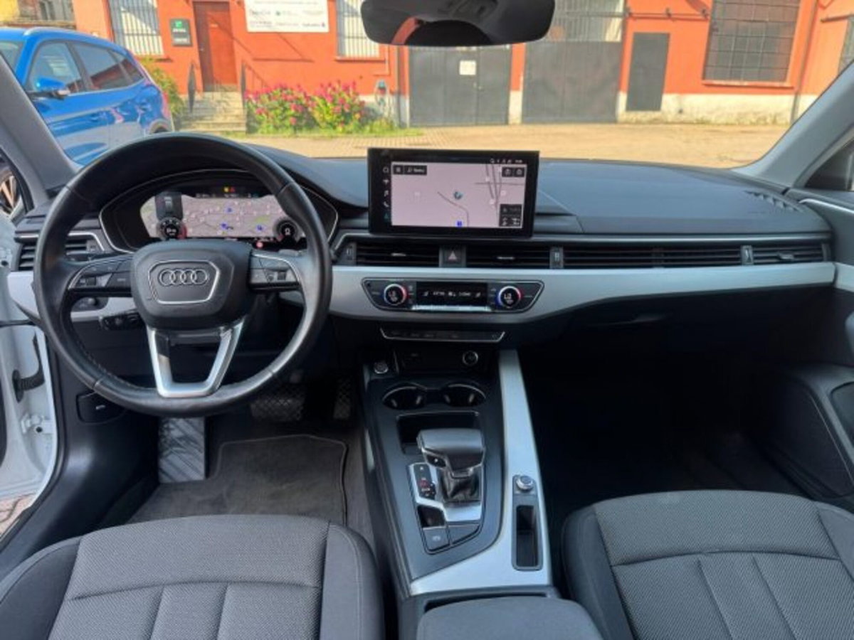 Audi A4 Avant 40 TDI S tronic Business (14)